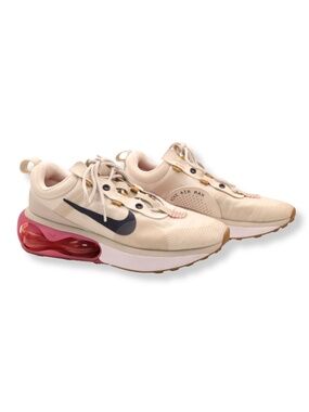 Nike Air Max Women’s Size 9 Cream Pink Sole Sneakers Like New